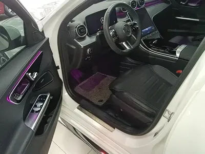 Mercedes-Benz C-Class 2023, 87700 км, за 23093.01 USD - фото 16