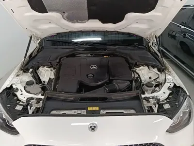 Mercedes-Benz C-Class 2023, 87700 км, за 23093.01 USD - фото 20