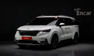 Kia Canival · 2021 год