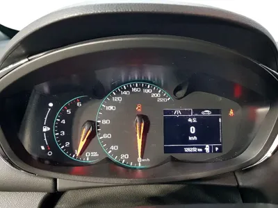 ChevroletGMDaewoo Trax 2020, 128180 км, за 4690.56 USD - фото 7