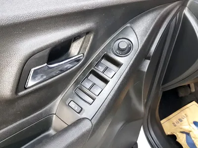 ChevroletGMDaewoo Trax 2020, 128180 км, за 4690.56 USD - фото 12