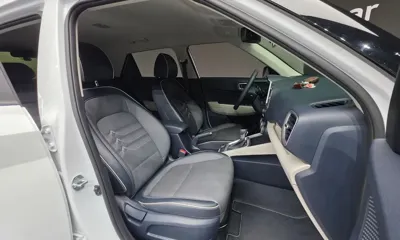 Hyundai Venue 2020, 75646 км, за 9801.32 USD - фото 10