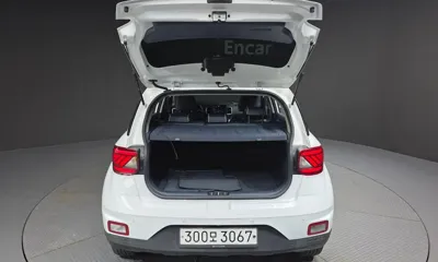 Hyundai Venue 2020, 75646 км, за 9801.32 USD - фото 20