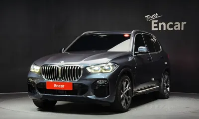 BMW X5 · 2021 год