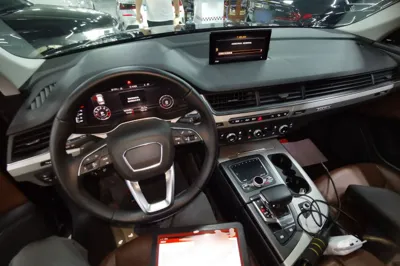 Audi Q7 2019, 101100 км, за 27989 USD - фото 11