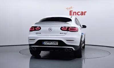 Mercedes-Benz GLC-Class 2021, 106878 км, за 28770.35 USD
