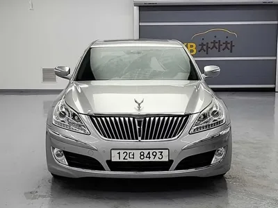 Hyundai Equus 2012, 173590 км, за 2487.86 USD