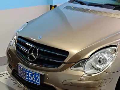 Mercedes-Benz R-Class 2010, 170000 км, за 4057.88 USD