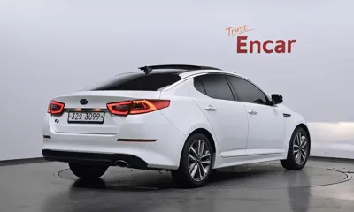 Kia K5 2014, 174340 км, за 3581.43 USD