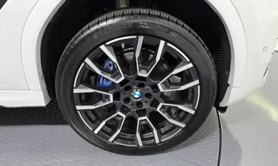 BMW X6 2024, 47901 км, за 62866.48 USD - фото 21