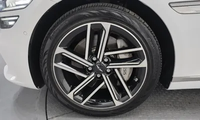 Genesis G80 2025, 26290 км, за 35454.1 USD