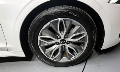 Kia K5 2020, 56801 км, за 15916.87 USD