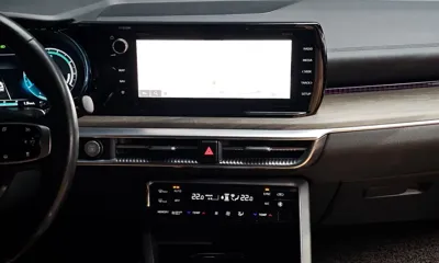 Kia K5 2020, 56801 км, за 15916.87 USD - фото 17