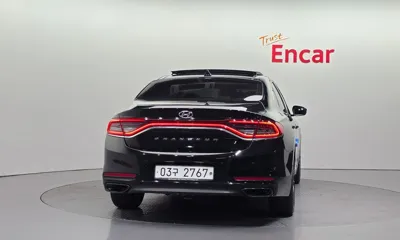 Hyundai Grandeur 2019, 70143 км, за 10408.54 USD