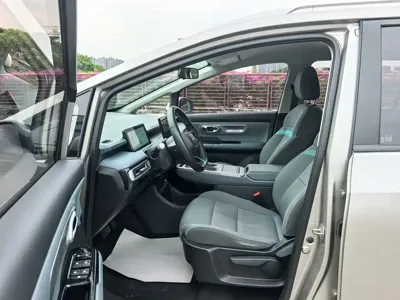 AION AION Y 2023, 65000 км, за 9491.15 USD