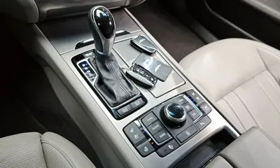 Hyundai Genesis 2016, 137816 км, за 6940.78 USD - фото 9