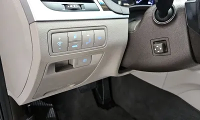 Hyundai Genesis 2016, 137816 км, за 6940.78 USD - фото 14