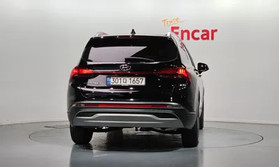 Hyundai Santafe 2021, 125144 км, за 12931.6 USD