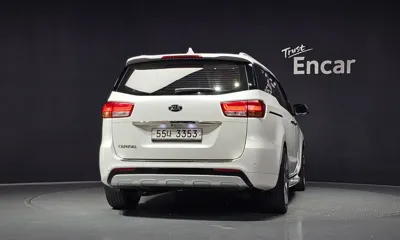 Kia Canival 2015, 141166 км, за 5732.9 USD