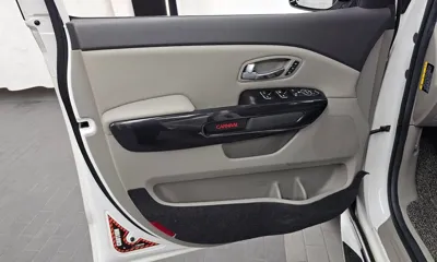 Kia Canival 2015, 141166 км, за 5720.6 USD - фото 24