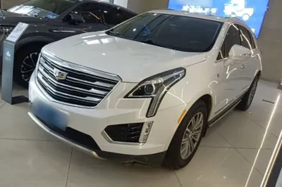 Cadillac XT5 · 2016 год