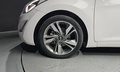 Hyundai Avante 2015, 86020 км, за 5339.58 USD