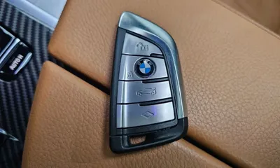 BMW 5-Series 2022, 46619 км, за 25081.45 USD - фото 30