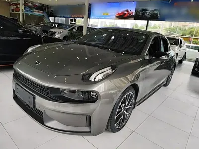 Lynk & Co 03 2022, 32300 км, за 10903.26 USD