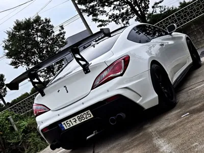 Hyundai Genesis · 2010 год