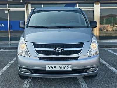 Hyundai Starex · 2011 год