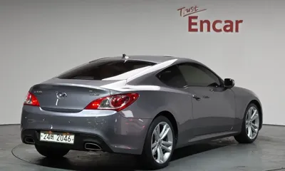 Hyundai Genesis 2010, 139744 км, за 3898.25 USD