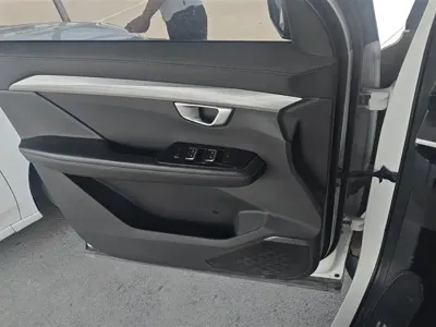 Wuling Xingchen 2023, 58099 км, за 7337.66 USD - фото 7