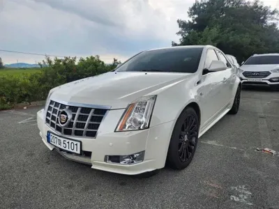 Cadillac CTS 2012, 180397 км, за 2276.87 USD