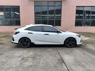 Honda Civic 2022, 36600 км, за 12542.53 USD