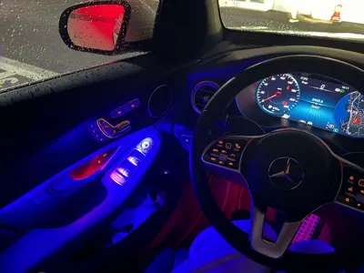 Mercedes-Benz GLC-Class 2023, 28000 км, за 35779.37 USD - фото 6