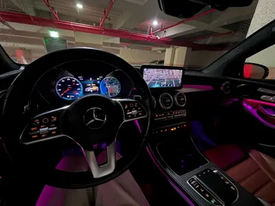 Mercedes-Benz GLC-Class 2023, 28000 км, за 35779.37 USD - фото 11