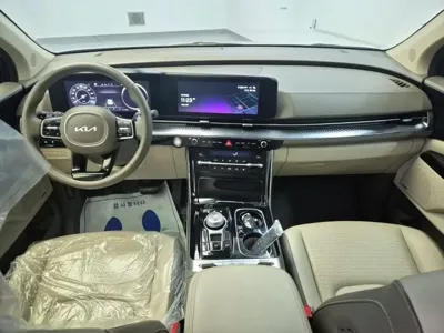 Kia Canival 2023, 66481 км, за 26191.41 USD - фото 6