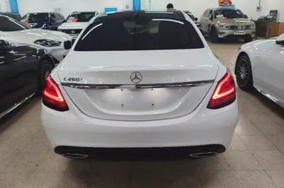 Mercedes-Benz C-Class 2021, 20000 км, за 27733 USD