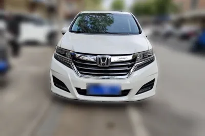 Honda Elysion 2016, 183400 км, за 16225 USD