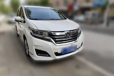 Honda Elysion 2016, 183400 км, за 16225 USD