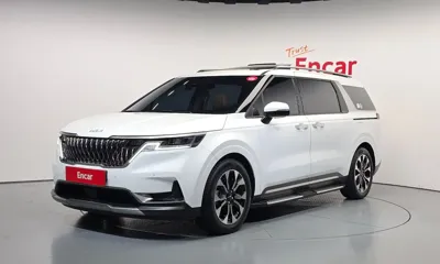 Kia Canival · 2023 год