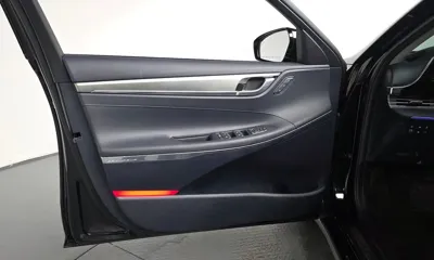 Hyundai Grandeur 2023, 50852 км, за 18175.91 USD - фото 24