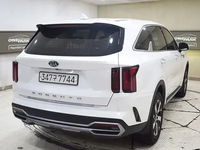 Kia Sorento 2021, 274933 км, за 7085.74 USD