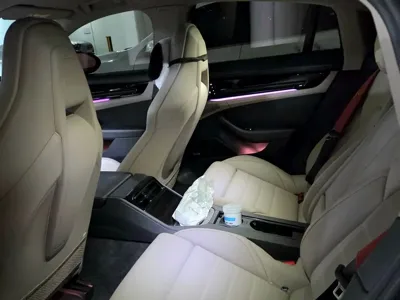 Porsche Panamera 2025, 10000 км, за 113954.5 USD - фото 9
