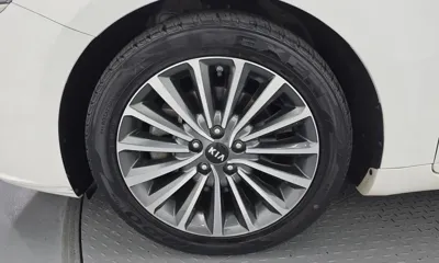 Kia K7 2018, 65823 км, за 9124.33 USD