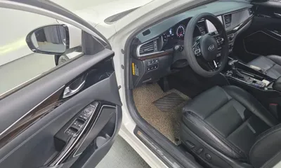 Kia K7 2018, 65823 км, за 9124.33 USD - фото 12