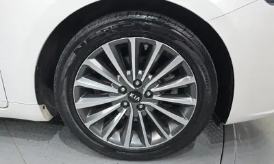 Kia K7 2018, 65823 км, за 9124.33 USD - фото 21
