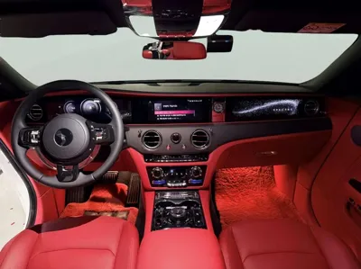 Rolls-Royce Spectre 2025, 12400 км, за 358142.72 USD - фото 10