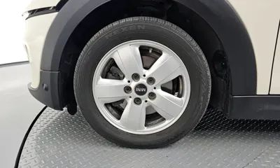 MINI Cooper 2016, 121474 км, за 3934.58 USD