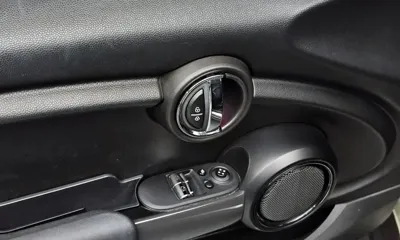 MINI Cooper 2016, 121474 км, за 3934.58 USD - фото 19